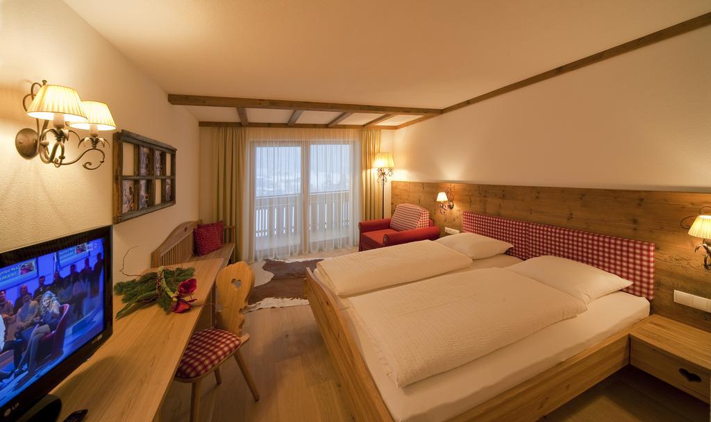 Hotel Foestlerhof 维拉奥通 外观 照片