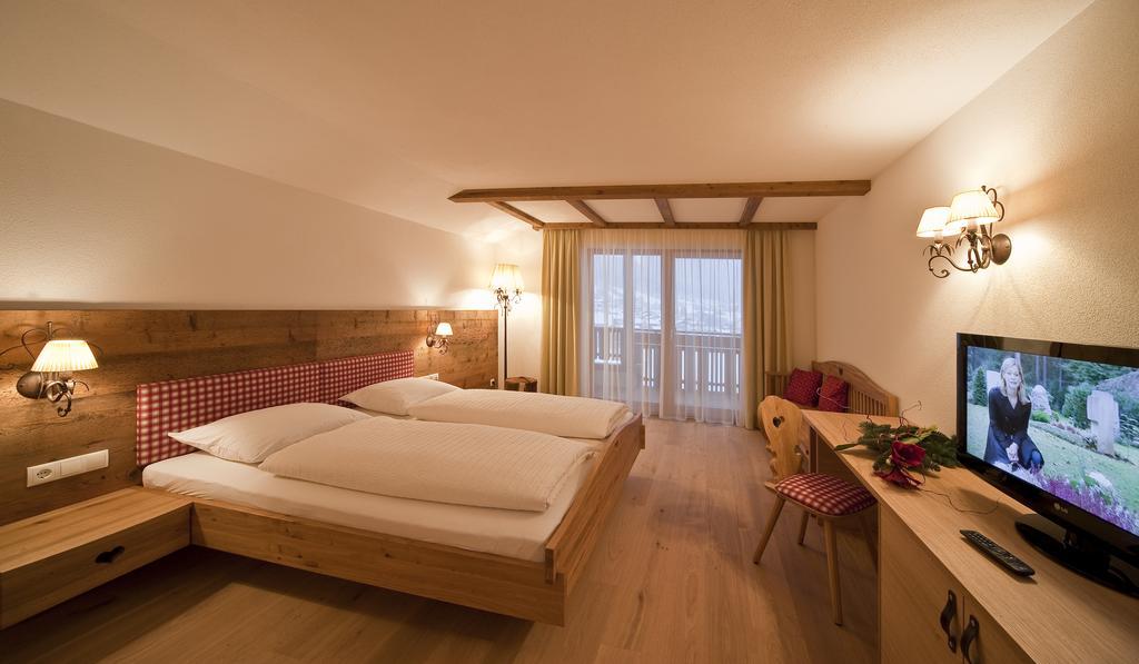 Hotel Foestlerhof 维拉奥通 外观 照片