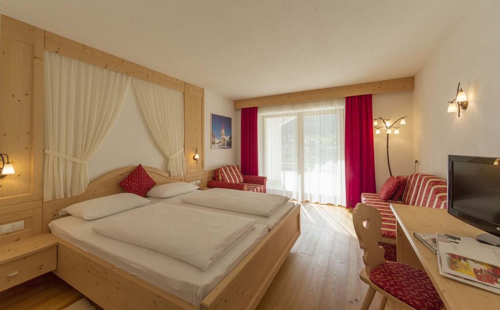 Hotel Foestlerhof 维拉奥通 外观 照片
